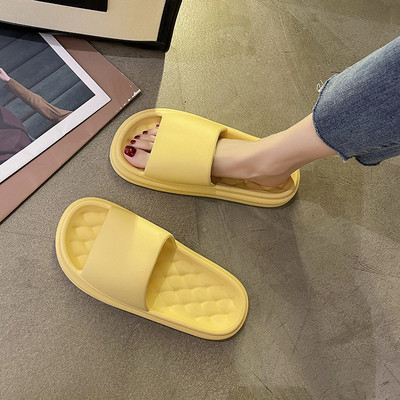 Дамски гумени чехли с равна подметка нов модел