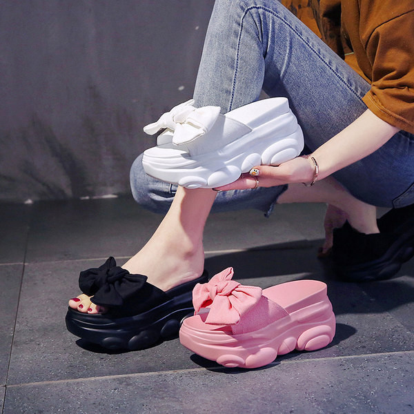 Дамски чехли с панделка и висока равна подметка