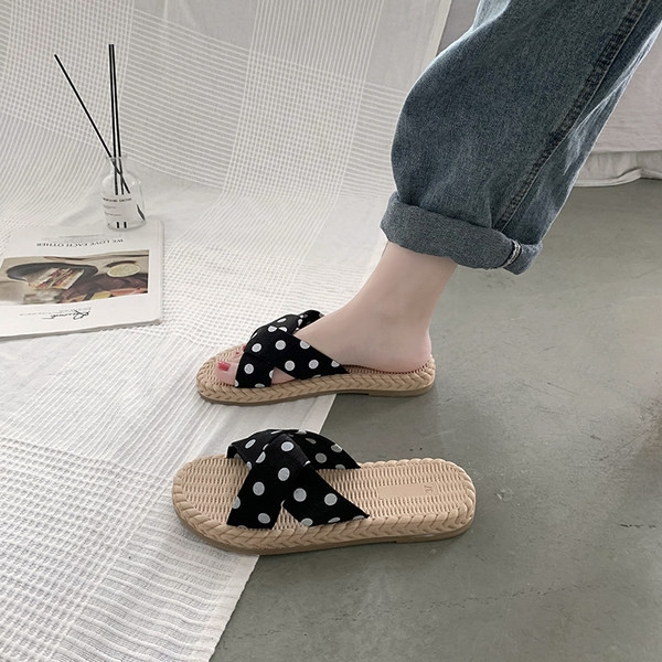 Papuci casual de dama cu talpa plate