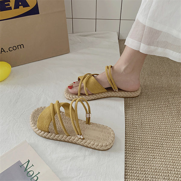 Model nou de papuci de dama cu talpa plata - in trei culori