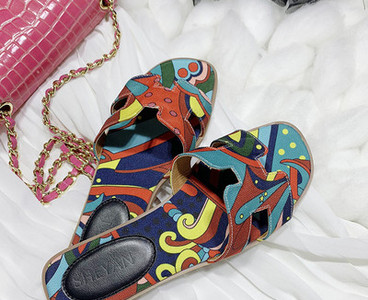 Papuci casual cu curea din piele - mai multe culori