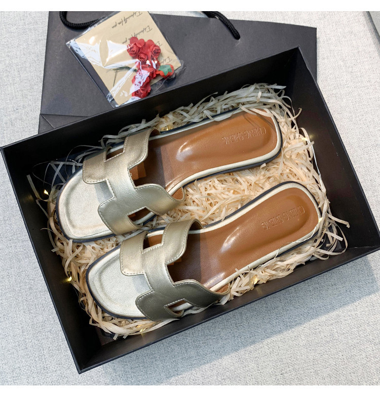 Papuci eleganti de dama cu talpa plata din imitatie de piele in diferite culori