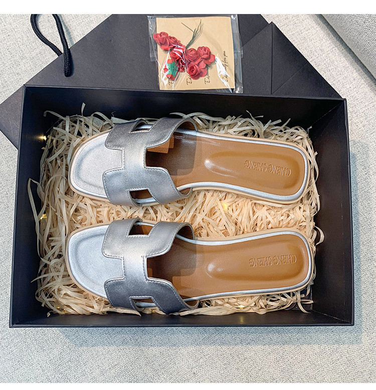 Papuci eleganti de dama cu talpa plata din imitatie de piele in diferite culori