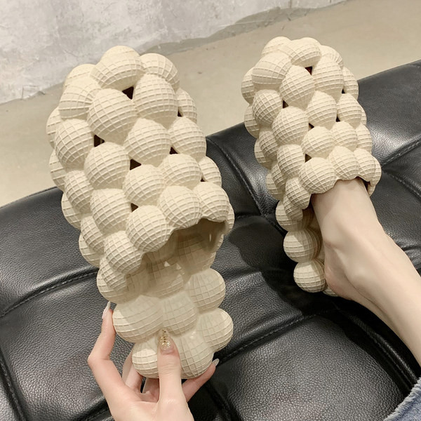 Papuci de dama antiderapanti in mai multe culori