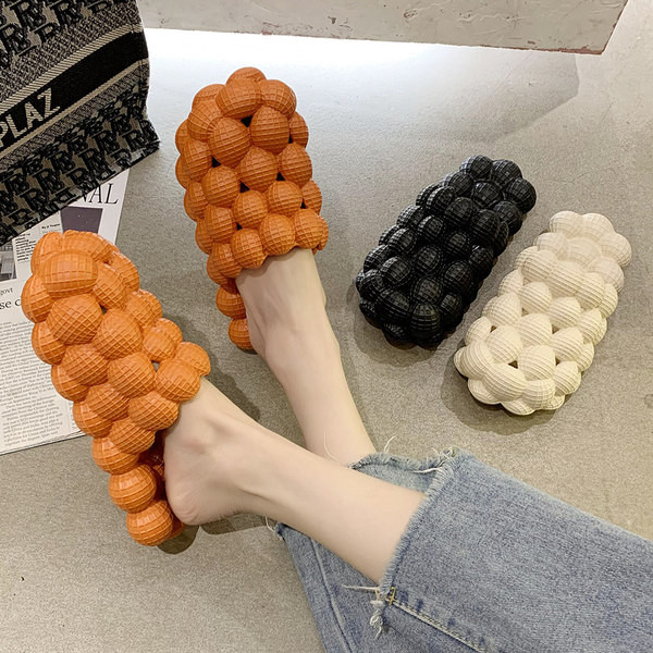 Papuci de dama antiderapanti in mai multe culori