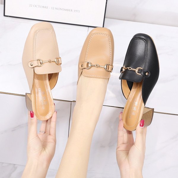 Papuci moderni de dama din imitatie de piele cu catarama metalica