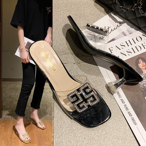 Дамски чехли с 5см ток и перли