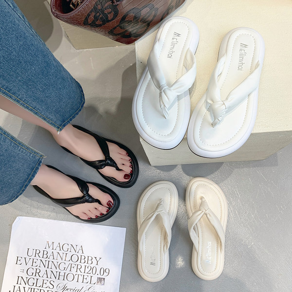 Дамски джапанки с равна подметка в три цвята