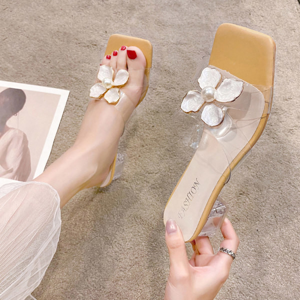 Модерни чехли с прозрачен ток 4.5см