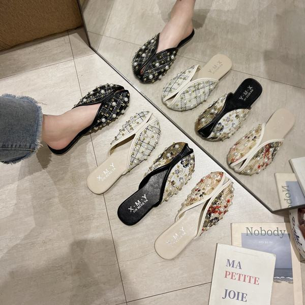 Дамски ежедневни чехли с декорация перли