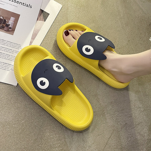 Дамски модерни чехли с неплъзгаща се равна подметка