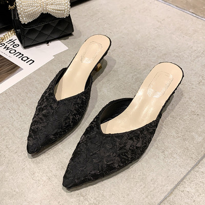 Дамски модерни чехли заострен модел с ток 5см