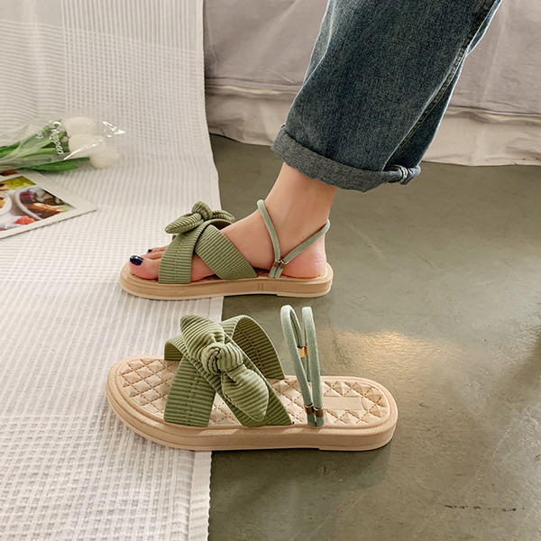 Дамски чехли с кръстосани каишки в три цвята