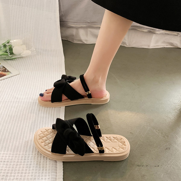 Дамски чехли с кръстосани каишки в три цвята