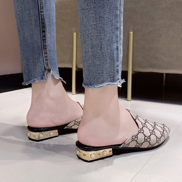 Дамски чехли заострен модел - три цвята