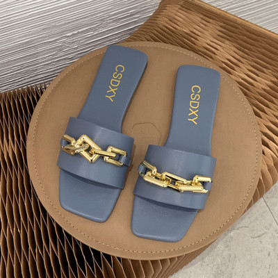 Елегантни дамски чехли от еко кожа с катарама