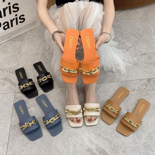 Елегантни дамски чехли от еко кожа с катарама