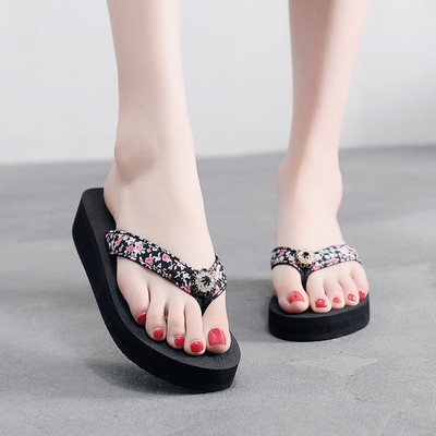 Дамски чехли през пръсти с равна подметка