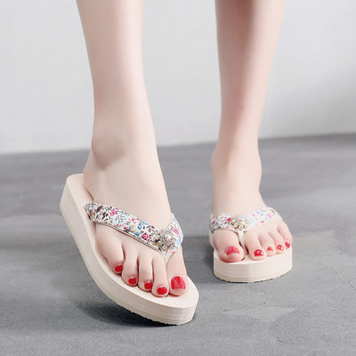 Дамски чехли през пръсти с равна подметка