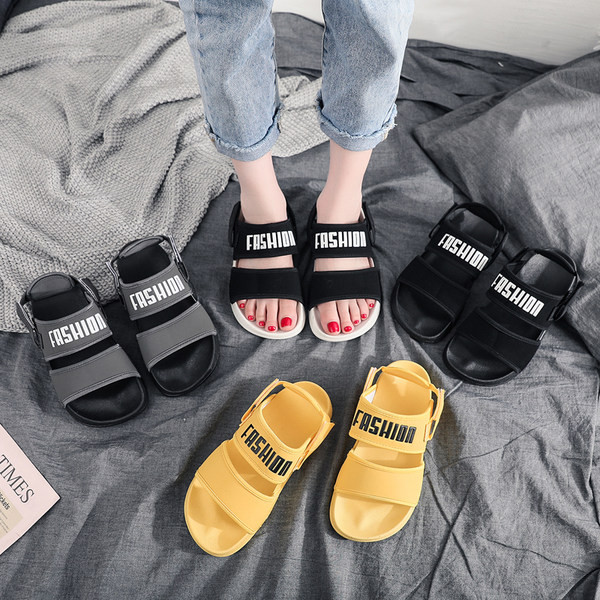 Дамски ежедневни чехли  с допълнителна каишка