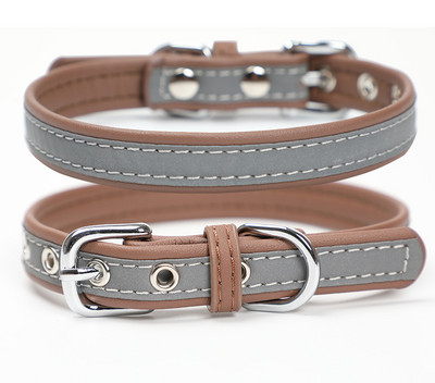 Нашийник или повод от еко кожа с метално закопчаване за кучета