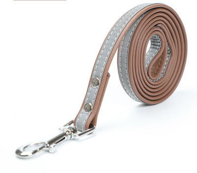Нашийник или повод от еко кожа с метално закопчаване за кучета