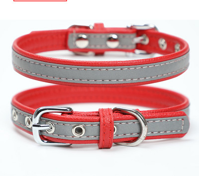 Нашийник или повод от еко кожа с метално закопчаване за кучета