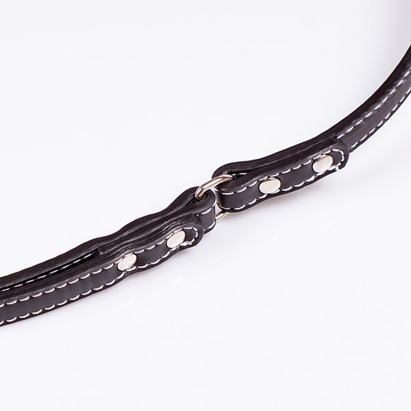 Кучешки повод от еко кожа с метално закопчаване 