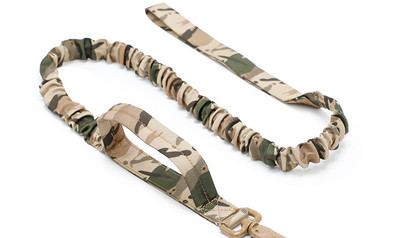 Нашийник с повод или нашийник за домашни любимци