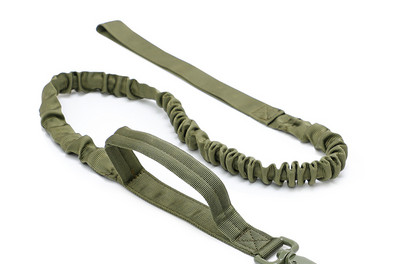 Нашийник с повод или нашийник за домашни любимци