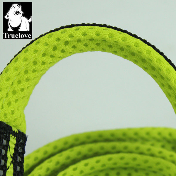 Lesa pentru caini cu prindere din plastic