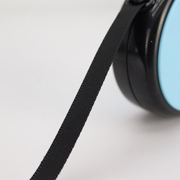 Автоматична каишка за куче - два модела