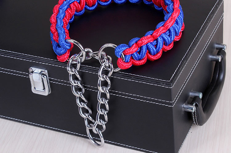 Guler cu lanț metalic și plumb textil