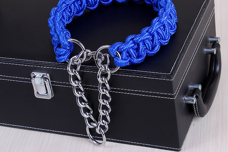 Guler cu lanț metalic și plumb textil