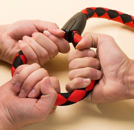 Set din trei părți - curea, guler și bavetă