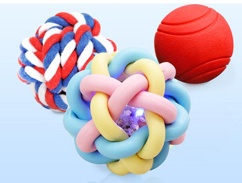 Играчка за куче цветна топка 