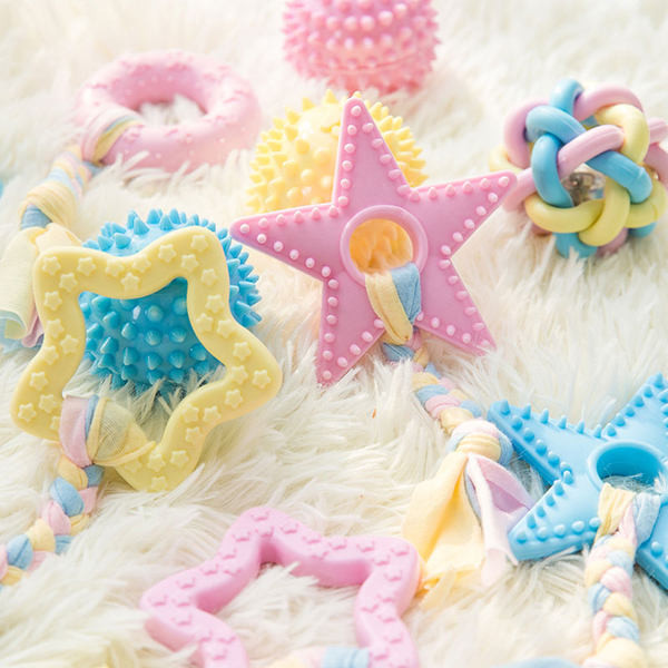 Jucărie pentru câini de mestecat cu frânghie colorată