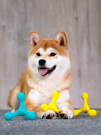 Играчка за кучета в два цвята