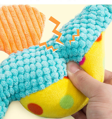 Tekstiilist või kummist koeramänguasi – erinevad mudelid