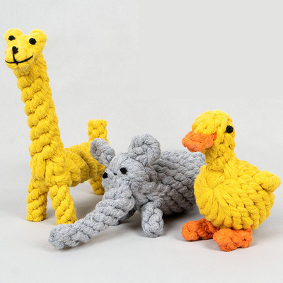 Различни висове текстилни играчки за кучета