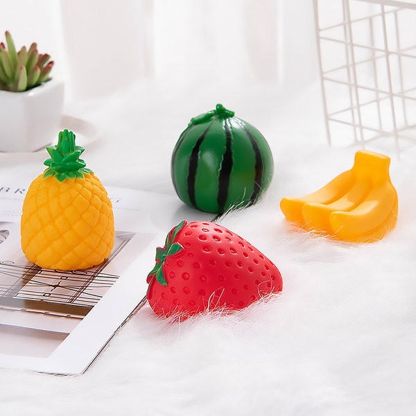 Гумена играчка за кучета плодове