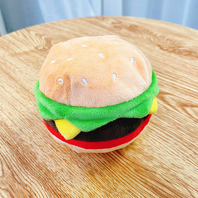 Mai multe modele de jucarii de plus pentru caini