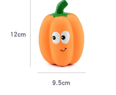 Jalgpalli kujuline kummist koeramänguasi