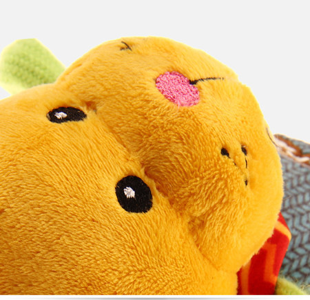 Jucărie de pluș colorată pentru animale de companie