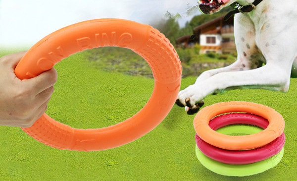 Jucărie frisbee pentru câini