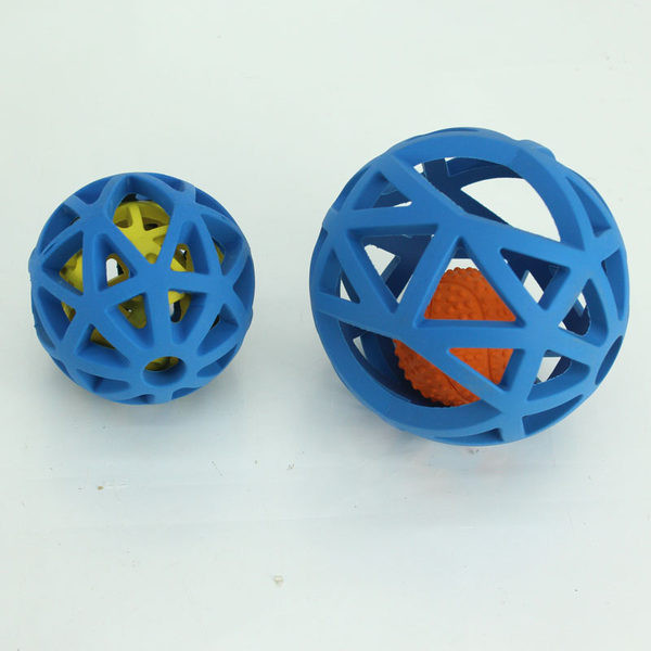 Jucărie potrivită pentru periajul dinților pentru câini