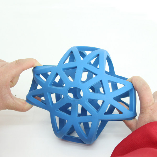 Jucărie potrivită pentru periajul dinților pentru câini