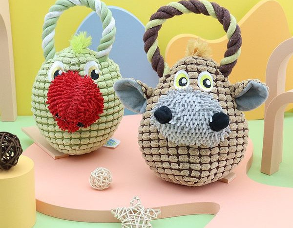 Mänguasi koertele mitu mudelit-plüüsis