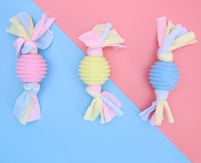 Jucărie textilă pentru câini care mușcă