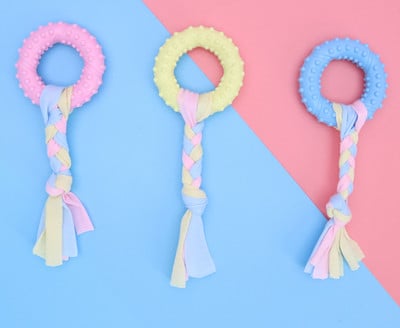 Jucărie textilă pentru câini care mușcă